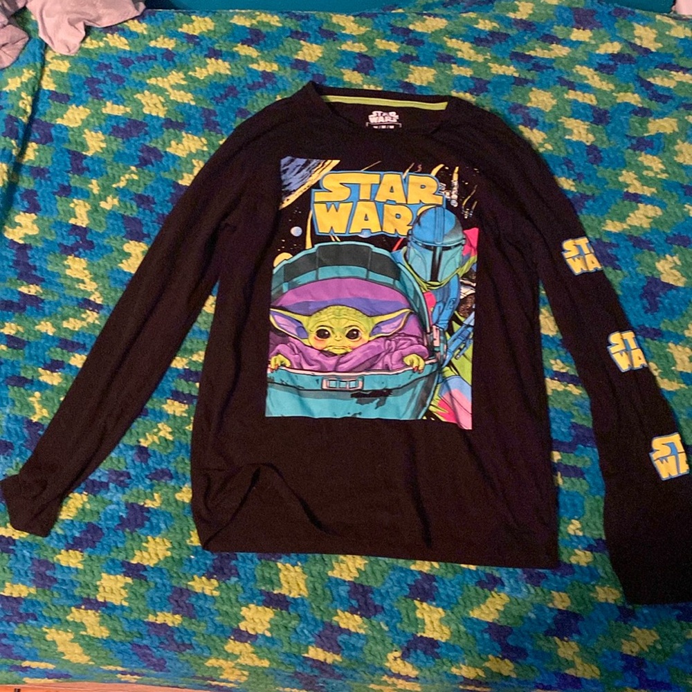 A star wars t-shirt shirt size M
